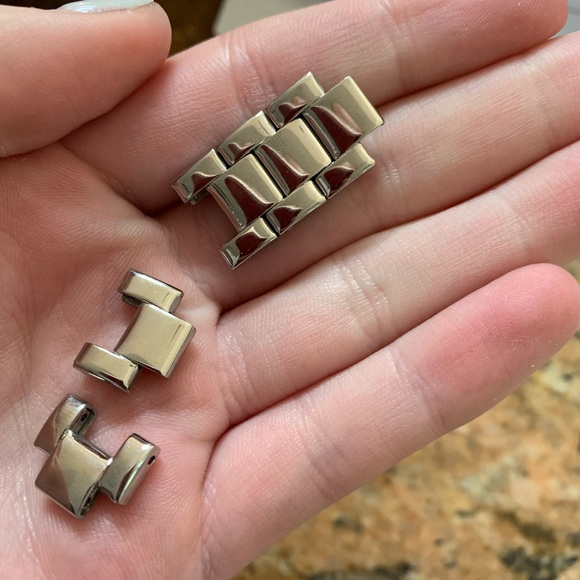 Fossil Women’s Watch - Picture 4 of 5